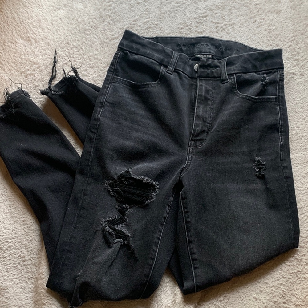 Black American Eagle Ripped Jeans